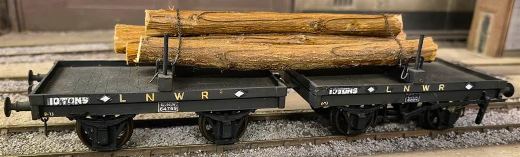 Preowned O Gauge WAGON8 Scratch Built LNWR Bolster set with load