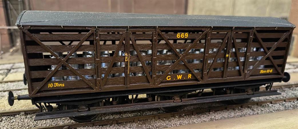 Preowned O Gauge WAGON27 Scratch Built GWR 6 Wheeled Siphon Milk Van ...