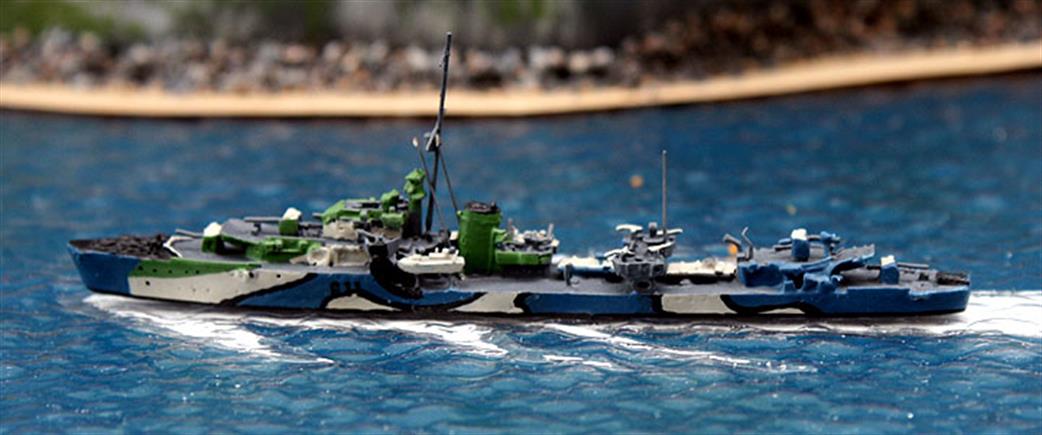WDS 1/1250 WDS K Liz 0095aT1 HMS Quadrant, Q-R class destroyer in camouflage