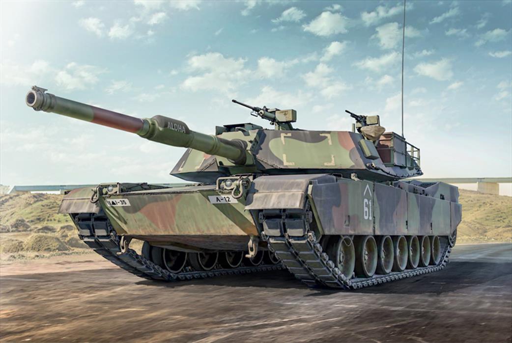 Italeri 6596 US Army M1A1 Abrams MBT Plastic kit  1/35