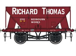 The British Railways 22-24 ton capacity iron ore hoppers were developed from LNER designs and wagons built for private owners in the 1930s. Charles Roberts built 1,000 22 ton wagons in 1949, likely ordered by the Ministry of Transport before nationalisation and allocated BR diagram 1/161. A year later 1,500 were built by Charles Roberts, uprated to 24 tons capacity and allocated diagram 1/162 along with 500 of the 1949 wagons also uprated. They were initially used for iron ore traffic and latterly Limestone, chalk and sand, lasting in service until circa 1980.Model finished in Richard Thomas red oxide livery.