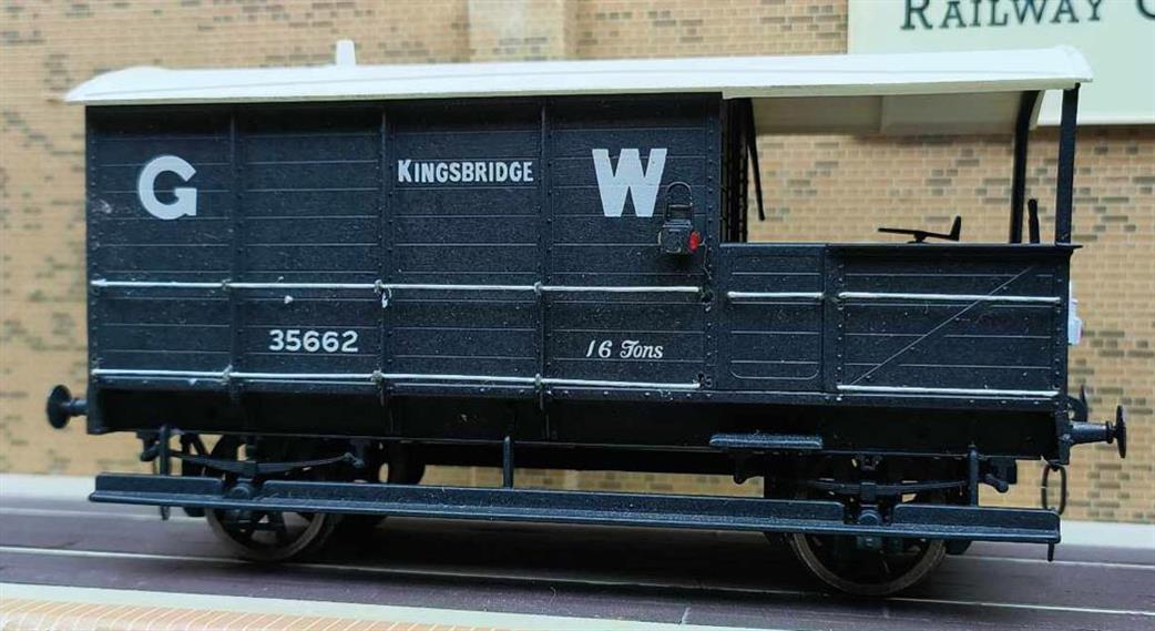 Preowned O Gauge WAGON65 Kit Built Peco W-601 GWR Toad 16t Brake Van 35662
