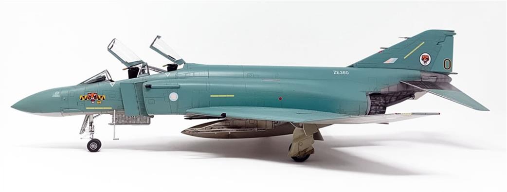 Adventures in Plastic AiP 1/48 AIP15007 British Royal Air Force F-4J(UK) Phantom II 74(F) Tiger Squadron