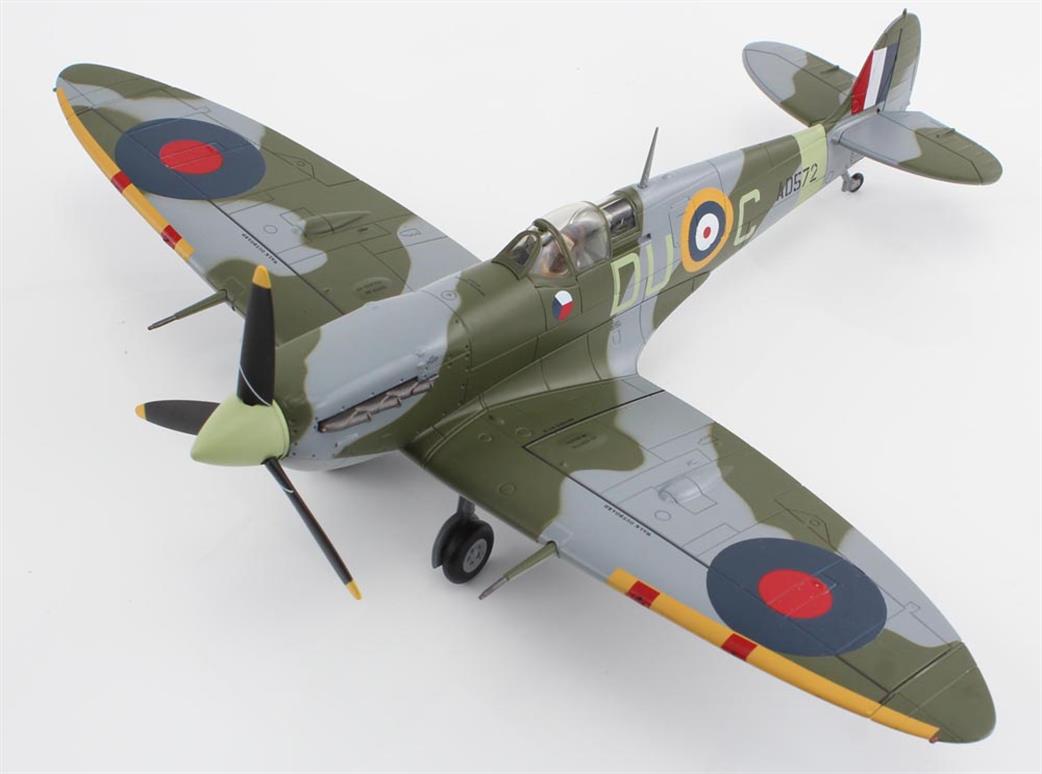 Hobby Master 1/48 HA7858 Spitfire Mk. Vb Vb AD572 FO Frantisek Perina