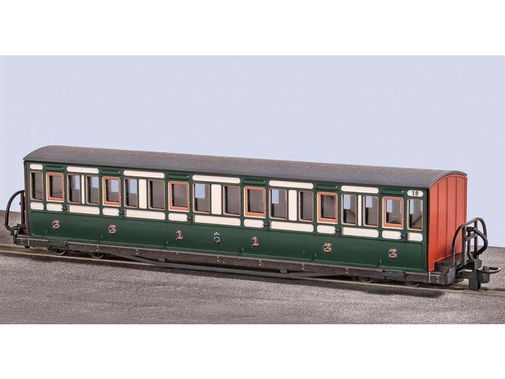 Peco OO9 GR-621A Festiniog Railway Bowside Bogie Composite Coach 19 Lined Green & Cream Early Preservation