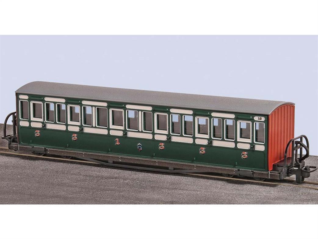 Peco OO9 GR-601B Festiniog Railway Bowside Bogie Composite Coach 18 Lined Green & Cream Early Preservation