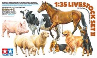 This model kit recreates livestock typically seen during WWII. During the war period, livestock played a significant role in transportation and as food. Get this succinctly, yet realistically recreated set to add an extra layer of authenticity to your diorama.