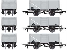 Acurrascale have announced a new model of the BR 16 ton steel bodied mineral wagons with extensive tooling options created to allow for many of the variations in construction and fittings on these wagons. Models of wagons with original welded or riveted construction bodies and rebodied wagons can be can be produced with 3 different end doors, 3 different buffer types, 2 different axlebox designs, 2 different hand brake levers and with standard 2-shoe Morton or 4-shoe independent brakes. Vacuum fitted variations can also be produced in future production batches.This pack of 3 riveted body wagons is finished in the original 1950s goods grey livery with lettering on black patches.