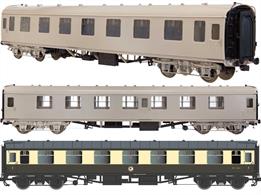 Highly detailed model of the British Rail mark 1 full first class side corridor coaches used on many of the principal express services where first and second class accommodation would be divided by the restaurant car. First class passengers in the 1950s generally favouring the extra privacy of a compartment in a side corridor coach to the open-plan seating used today.These coaches will be ideal for building up realistic trains to be hauled by the ever-popular express passenger locomotives.Model of BR FK First class Corridor coach W13001 finished in British Railways Western region chocolate and cream livery.