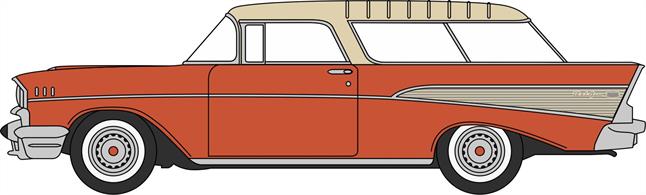 Oxford Diecast 87CN57008 1/87th Chevrolet Nomad 1957 Beige/Sierra Gold