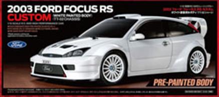 This is a limited-edition version of the 2003 Ford Focus RS Custom (Item 58724-A) kit with pre-painted, pre-cut body and wheel arches, great for not only beginners but also veterans of the hobby. The R/C model assembly kit recreates the rally oriented 2003 Ford Focus RS Custom on the easy to assemble and drive TT-02 chassis. In 2003, the Ford Motor Co. Team chief engineer Christian Loriaux made various changes to the Focus such as seat position, roll cage and suspension, and improved aerodynamics with the updated bumper shape, hood intake position and large rear wing and more. The 2-liter inline-4 turbo engine was capable of 300PS and 550Nm. This rally car secured second place in the Manufacturer ranking four times during its 7-year race campaign and showed off its strength. This kit recreates a custom street version without sponsor logos.