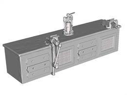 Fitters work bench supplied with separate bench vices. Length 70mm / 2¾inSupplied unpainted.