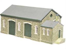 Enhance your layout with this goods shed. Your layout can be brought to life quickly and simply, as you can immediately build up station, town and village scenes without the need to wait for glue to dry. These buildings are pre-formed and pre-decorated, it simply could not be easier to add this to your growing layout.180mm x 90mm x 72mm