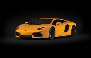 Lamborghini Aventador LP 700-4 Giallo Orion The Lamborghini Aventador is the ultimate status symbol. In a striking shade of Giallo Orion, this eye-catching supercar 1:8 scale model kit will be the brightest thing on your display shelf – once you’ve put it together!