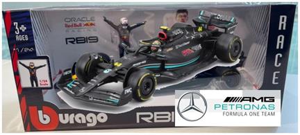 Burago B18-28037 1/24th F1 2023 Mercedes Benz W14 #44 Hamilton With Driver Figure