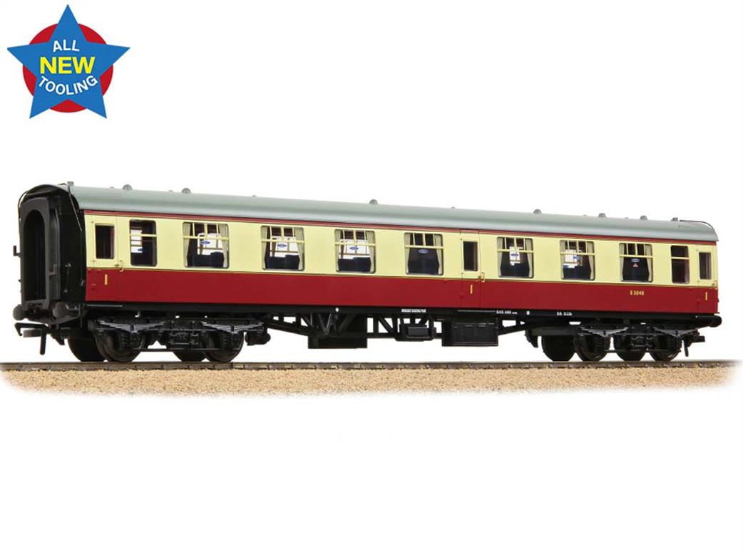 Bachmann OO 39-825 BR E3048 Mk1 FO First Class Open Coach Crimson & Cream Livery