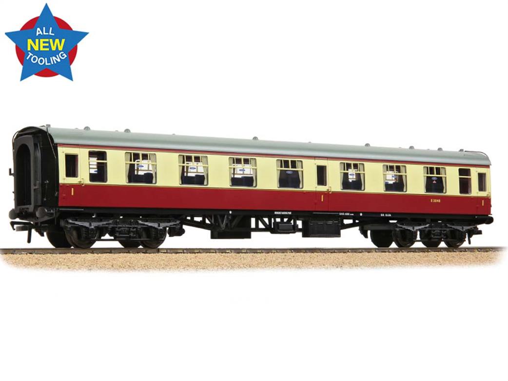 Bachmann OO 39-825 BR E3048 Mk1 FO First Class Open Coach Crimson & Cream Livery