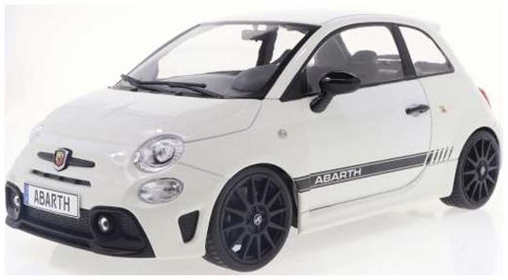 Solido 1/18 1811301 Fiat F595 Abarth White 2022 Model