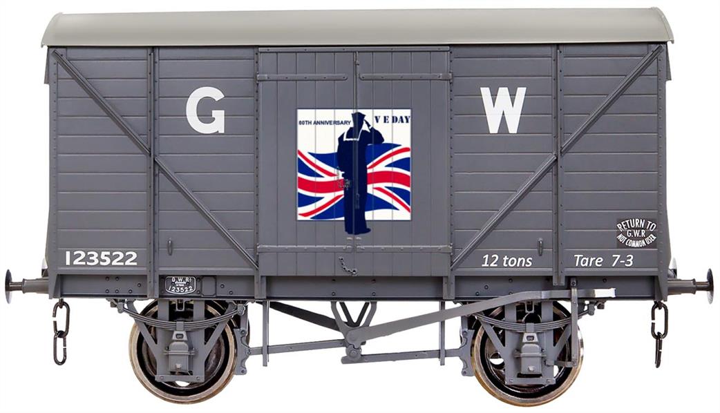 Dapol O Gauge 7F-066-010 GW Standard VE Day 80th Anniversary Navy