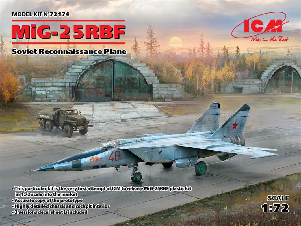 ICM 1/72 72174 MiG-25 RBF, Soviet Reconnaissance Plane