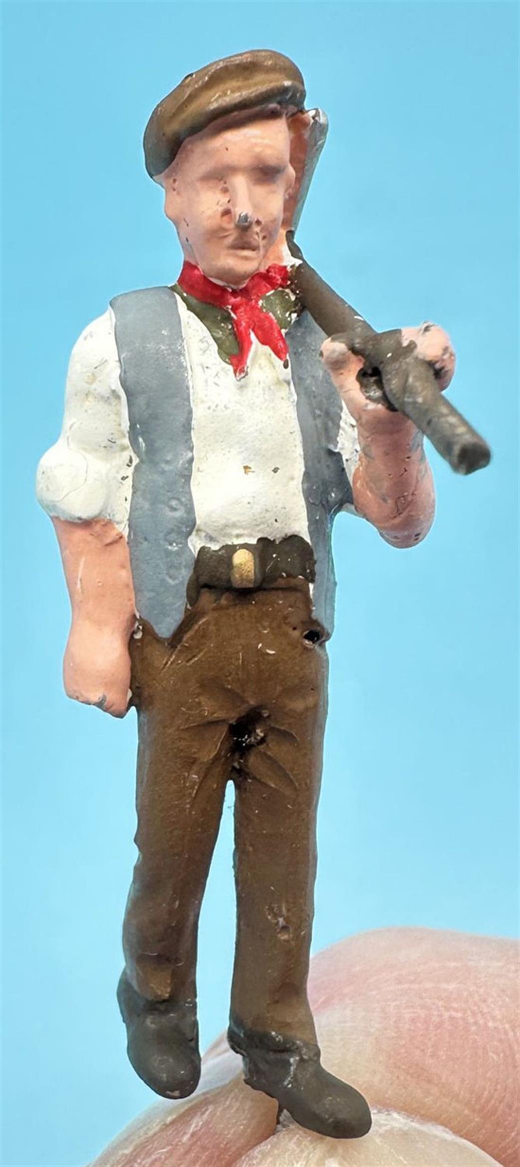 MT Miniatures O MTMO11 Worker No.3 Diecast Unpainted Figure