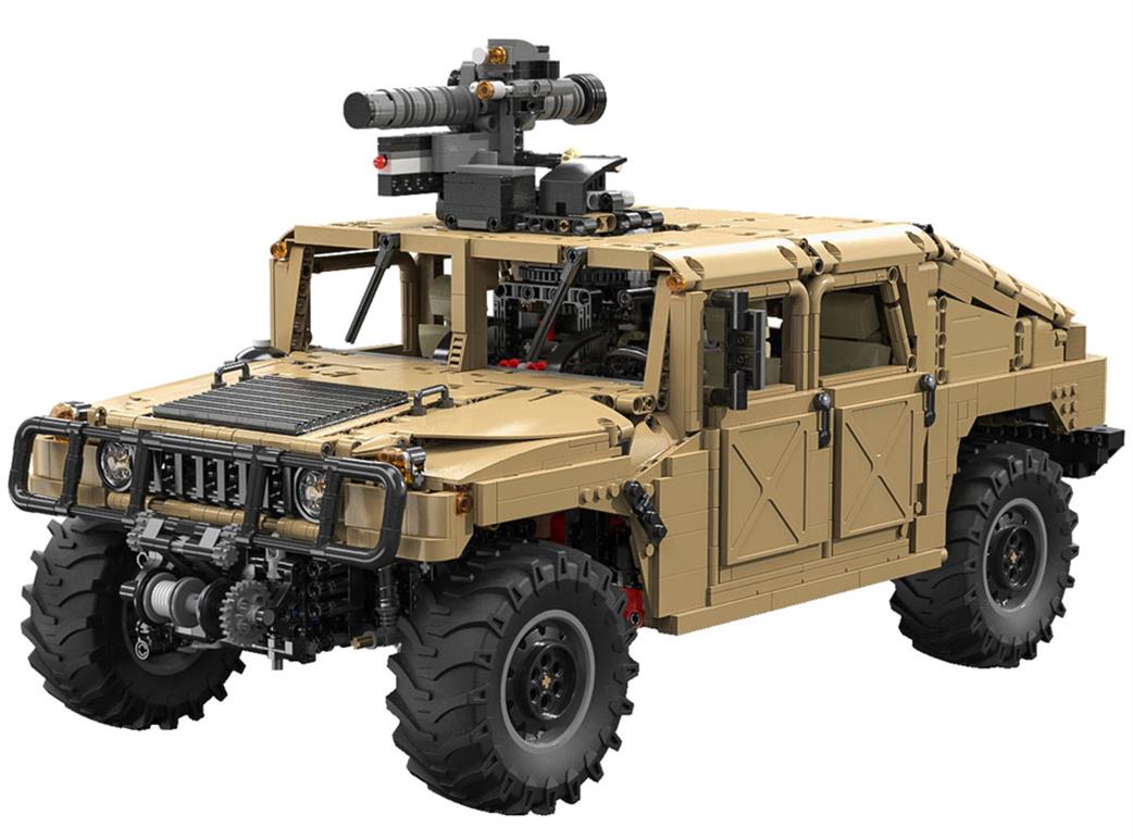 CaDa 1/8th C61036W Humvee Off Road 3935 peice Block Model kit