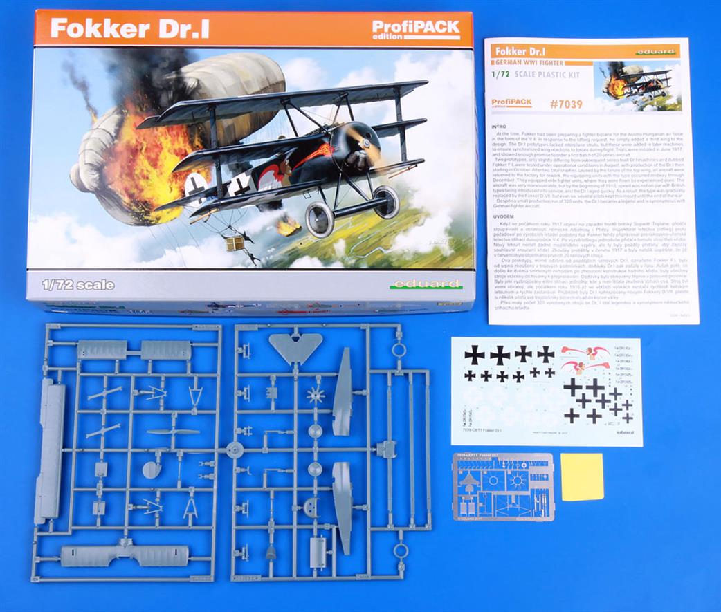 Eduard 1/72 7039 Fokker DR1  WW1 German Fighter Plastic Kit
