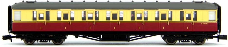 An excellent model of the Gresley design teak bodied mainline corridor coaches of the LNER as running in British Railways service from 1949.Model of Gresley second class class coach E11028E painted in British Railways crimson &amp; cream livery.