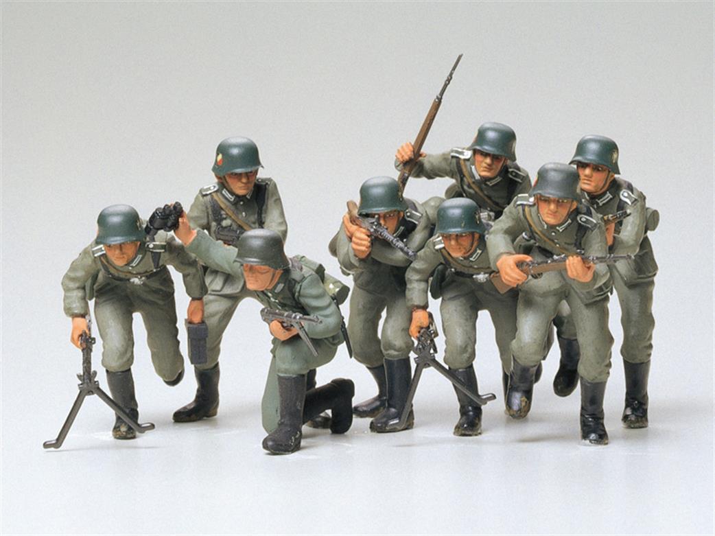 Tamiya 1/35 35030 German Assault Troops WW2 Plastic Figure Set