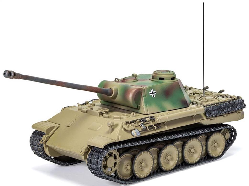 Corgi 1/50 CC60215 Panzerkampfwagen V Panther Ausf D Northern Bavaria Apr 1945 Defence of the Reich