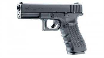 The original is a service pistol for the British army and many other armies throughout the world: the GLOCK 17 Gen4. This CO2 airgun, a faithful replica, comes with the original markings and a magazine for 4.5 mm BBs. It also has additional backstraps, which allow it to be customized for any user.