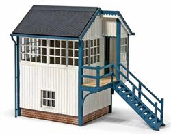 Based on the signal box situated at Helmsdale station on the Far North Line in Scotland this new kit is a combination of laser-cut wooden parts and plastic-injection mouldings. Full assembly instructions are provided for this easy to assemble kit. Including the stairs the finished model's footprint is 90 x 40mm.