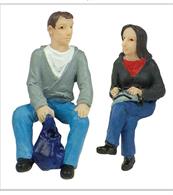 Bachmann 47-404 O Gauge Sitting Passengers Pack APack of 2 seated passenger figures