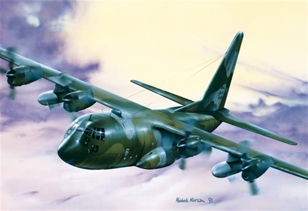 Italeri 1/72 015 C-130H Hercules Transport Aircraft Kit
