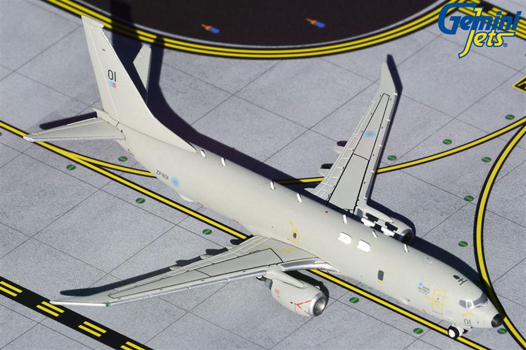 Gemini Jets 1/400 GMRAF100 Royal Air Force P-8A Poseidon Pride of Moray ZP801 Aircraft Model