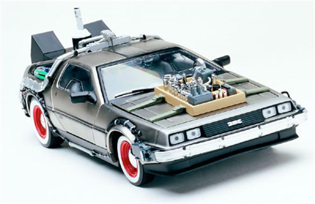 Aoshima 1/24 05918 DeLorean Back to the Future Part 3 Car Kit