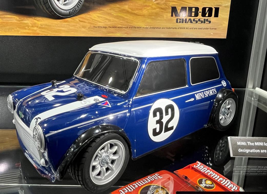 Tamiya 1/10 58747 Rover Mini Cooper MB-01 R/C Car Kit