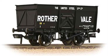 Well detailed model of the sloped side version of the well known 16-ton steel bodied mineral wagon. Lettered as a wagon operated by the Ministry of Transport, some of these wagons were in service before nationalisation.