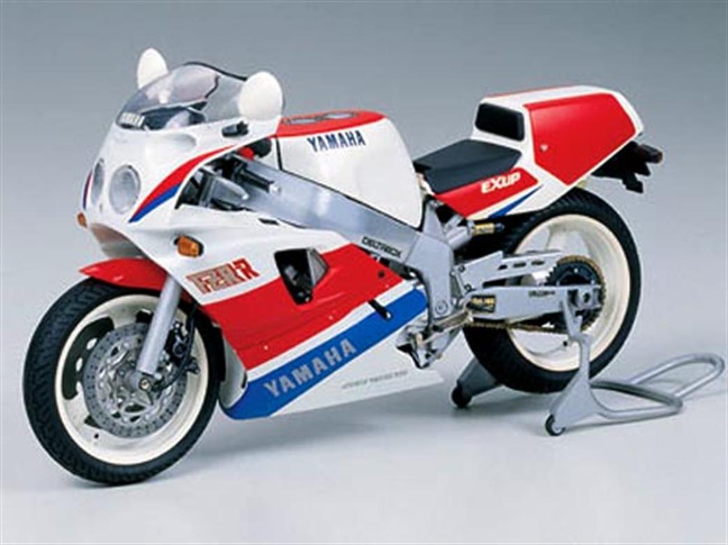 Tamiya 1/12 14058 Yamaha FZR750R OW01 Superbike Kit
