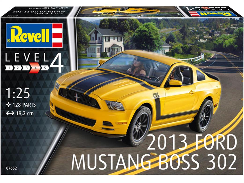 Revell 1/25 07652 2013 Ford Mustang Boss 302 Car Kit