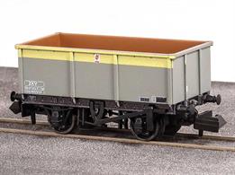 New detailed model of the BR tippler wagons used for aggregates and ore traffic, now featuring the new Peco 9ft wheelbase chassis.Model finished in BR engineers grey and yellow Dutch style livery.