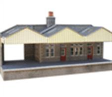 Metcalfe PO321 is a OO Gauge Card Construction Kit of a Parcels Office and Waiting RoomFootprint: Main building inc. canopy &amp; platform 213 x 112mm, Ramp building 137 x 50mm