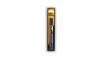 The stripe remover pen allows white and yellow markings made with the C1291/1292 road stripe marking pens to be removed, correcting errors, shortening markings or converting solid into dashed lines.Removes paint from Woodland Scenics Top Coat painted surfaces, leaving no residue.1/pkg