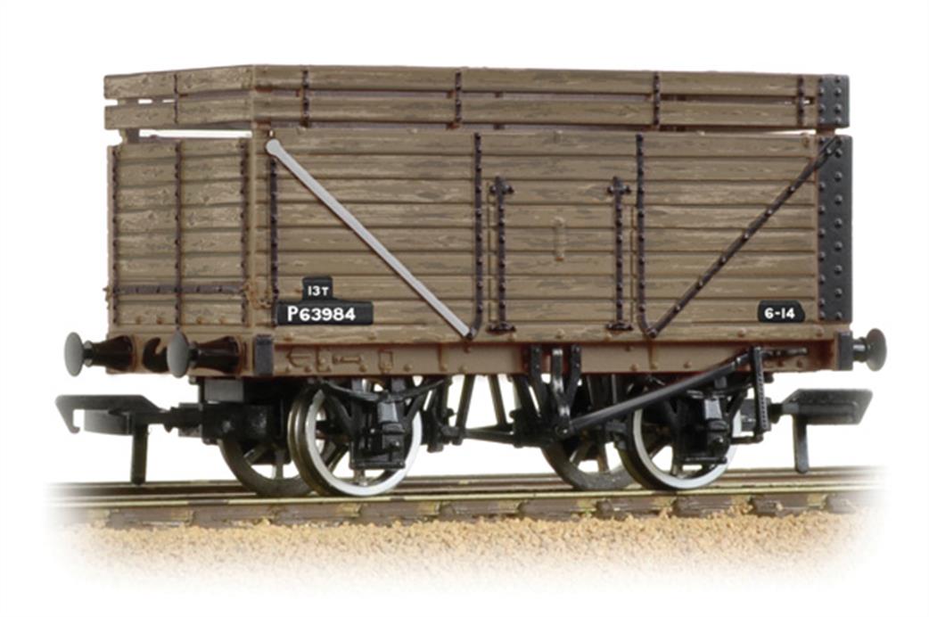 Bachmann 37-209 BR ex-Private Owner 8 Plank End Door Open Coal Wagon Unpainted OO