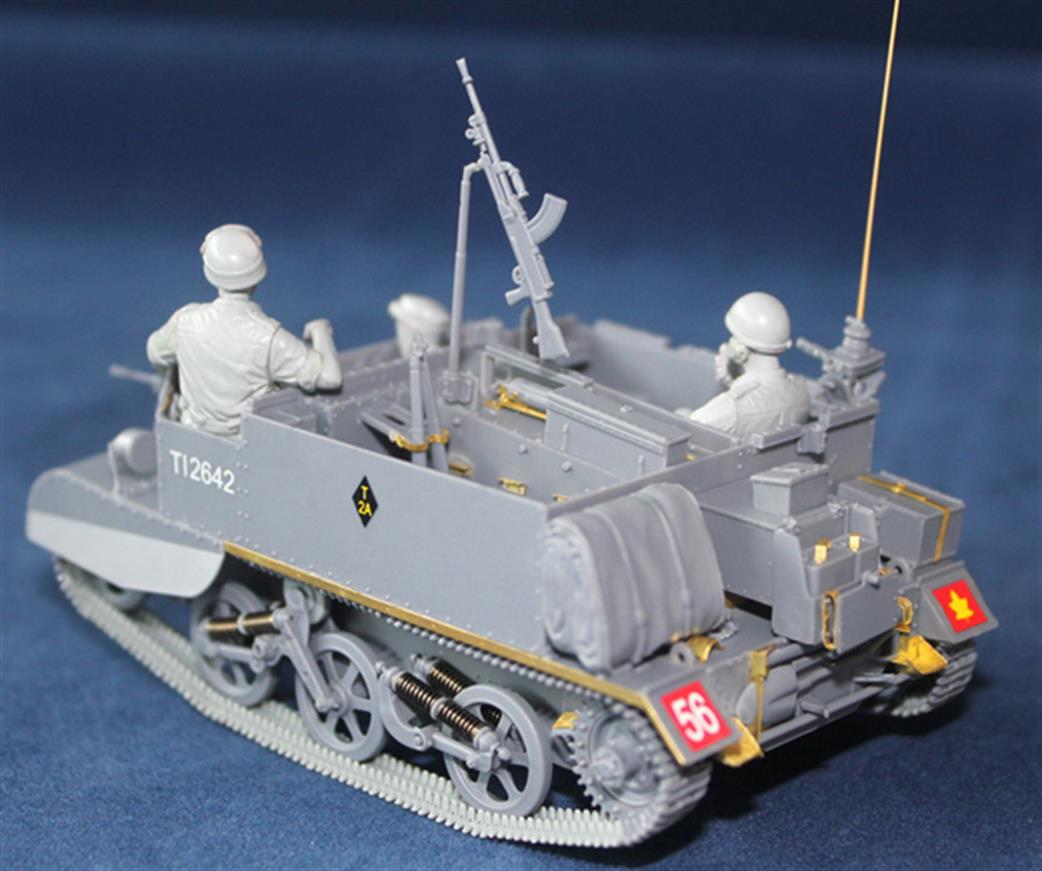 Riich Models 1/35 RV35011 Mk1 Universal Carrier With Crew British WW2 Plastic Kit