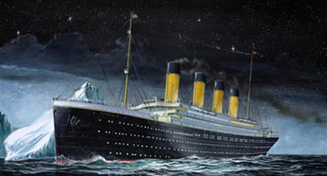 Revell 1/1200 65804 R.M.S. Titanic Model Set