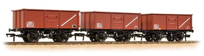 British Railways standard 16-ton steel bodied open wagons. Painted in the BR bauxite brown livery. This colour was initially applied to fitted wagons, but later became the standard wagon paint colour.Eras 6-7. 1967-1982