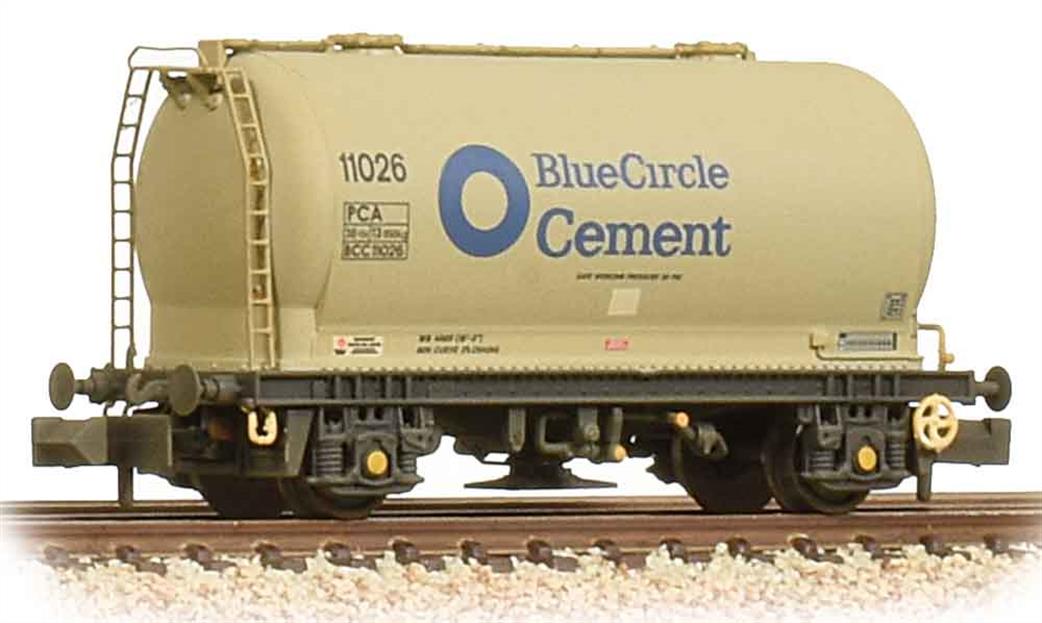 Graham Farish N 377-925A Blue Circle Cement PCA Metalair Bulk Powder Wagon Weathered