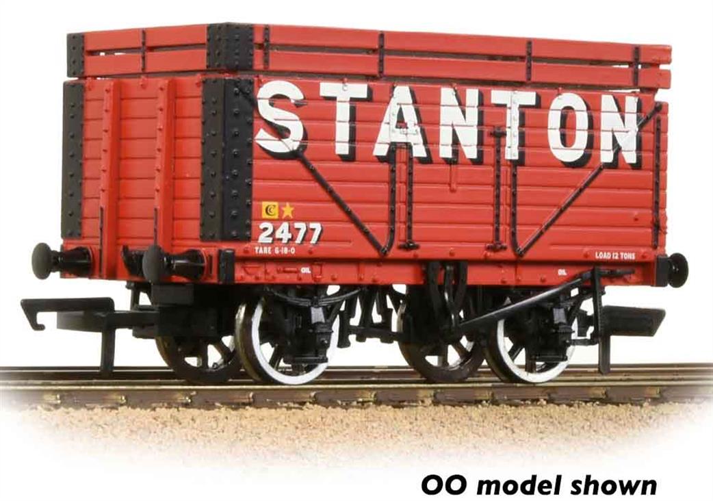 Graham Farish N 377-208 Stanton 8 Plank Wagon with Coke Rails
