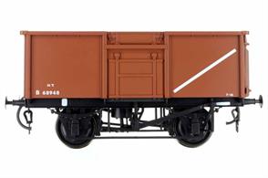 Dapol O Gauge model of British Railways diagram 1/114 16 ton welded steel body mineral wagon B68948 with top flap doors.This detailed model of a vacuum braked 16 ton mineral wagon is finished in 1950s bauxite brown livery.